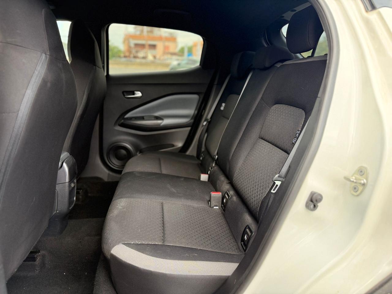 Nissan Juke 1.0 DIG-T 114 CV N-Connecta