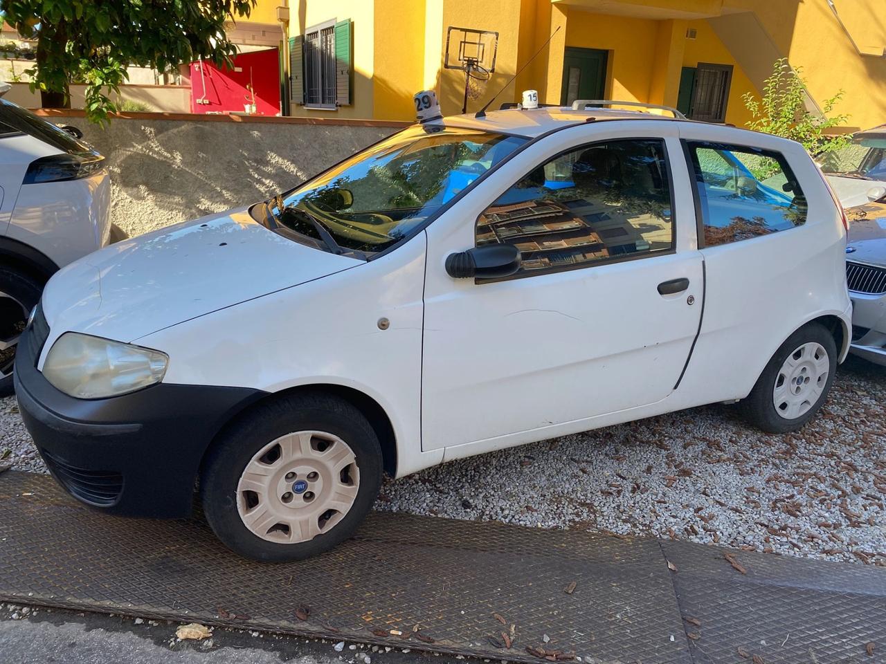 Fiat Punto 1.2 8V 3 porte DYNAMIC OK PER NEO PATENTATI