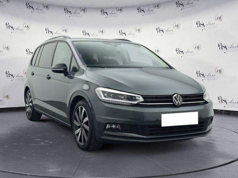 Volkswagen Touran 1.5 TSI HIGHLINE DSG LED MATRIX TETTO BLACK STYLE NAVI COCKPIT