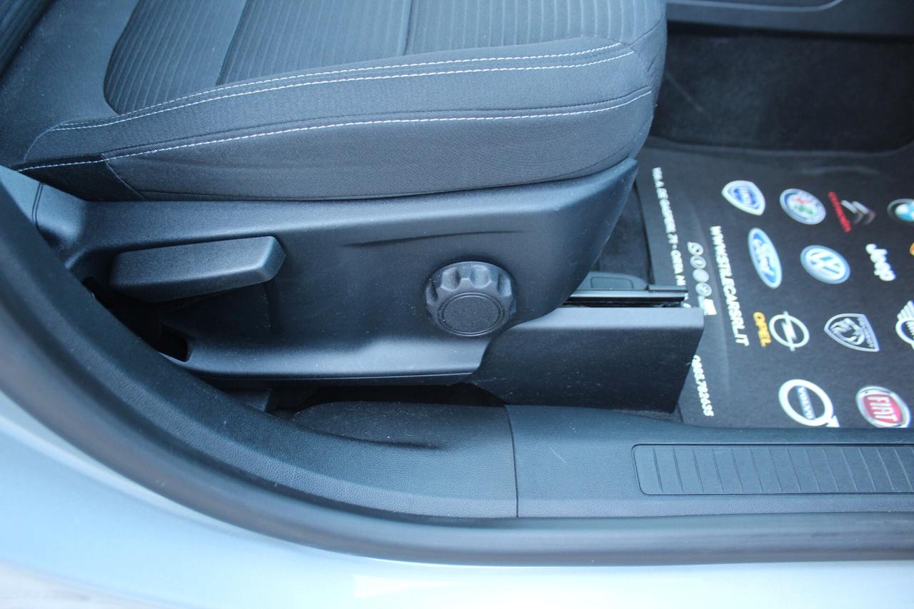 Ford Kuga 1.5 EcoBlue 120 CV aut. 2WD Titanium Business