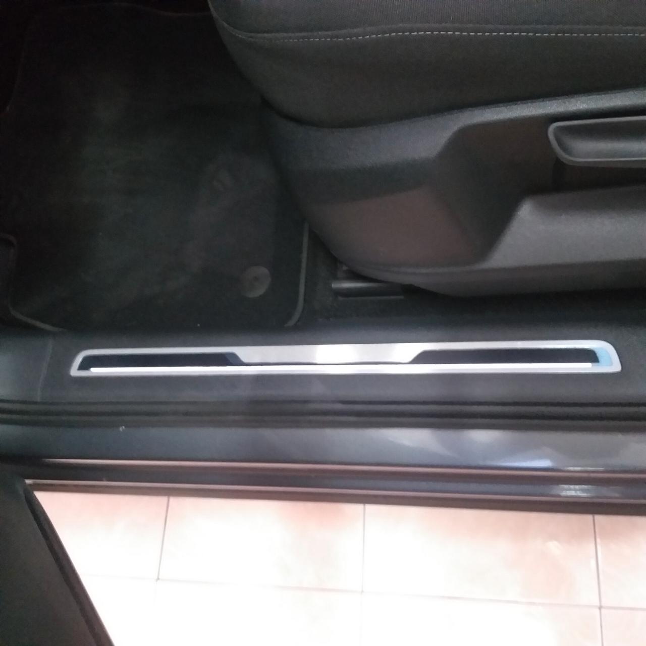 Volkswagen Tiguan 2.0 TDI SCR DSG Sport BlueMotion Technology