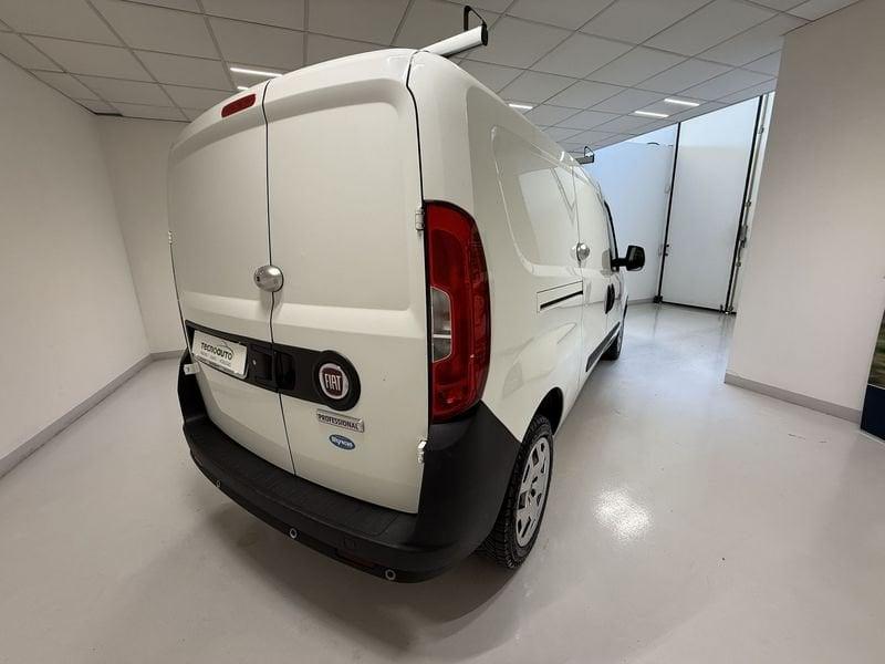 FIAT Doblò 1.6 MJT 105CV PL-TN Cargo Maxi Lamierato SX