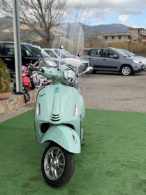 Piaggio Vespa 300 GTS Colore TIFFANI Nuova