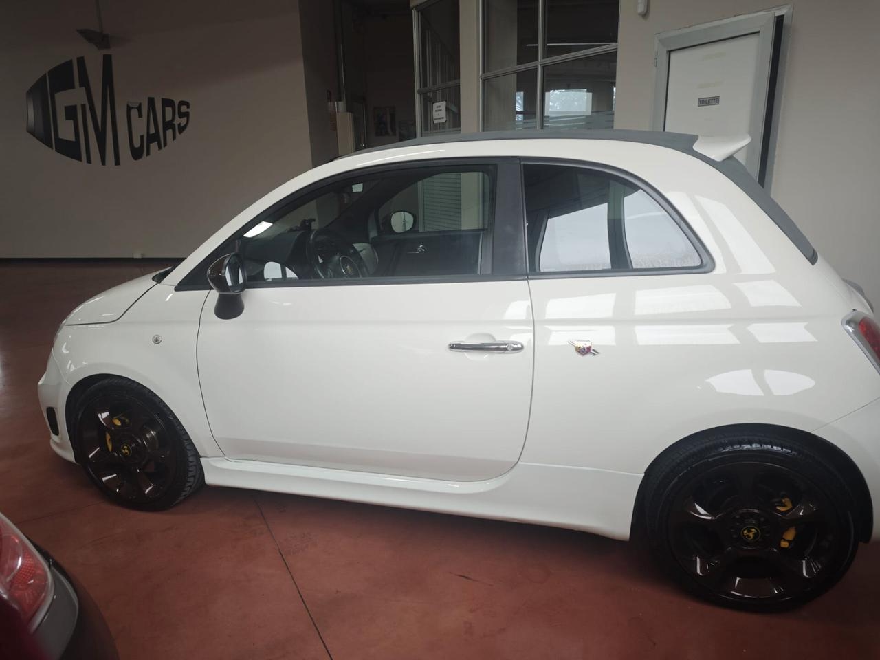 Abarth 500 C 1.4 Turbo T-Jet MTA Bicolore