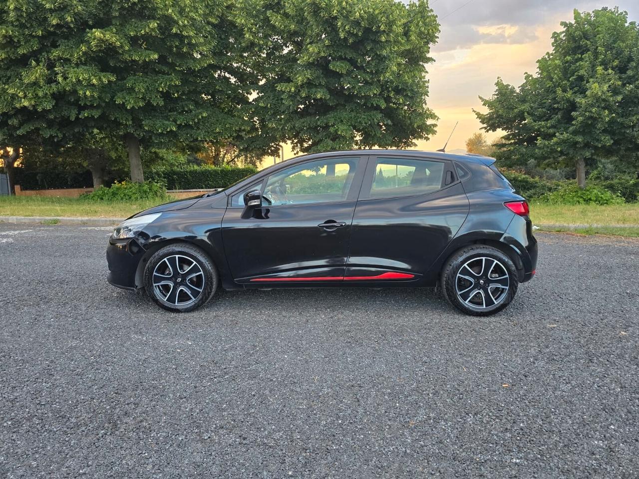 Renault Clio 1.5 dCi 8V 75CV 5 porte Live