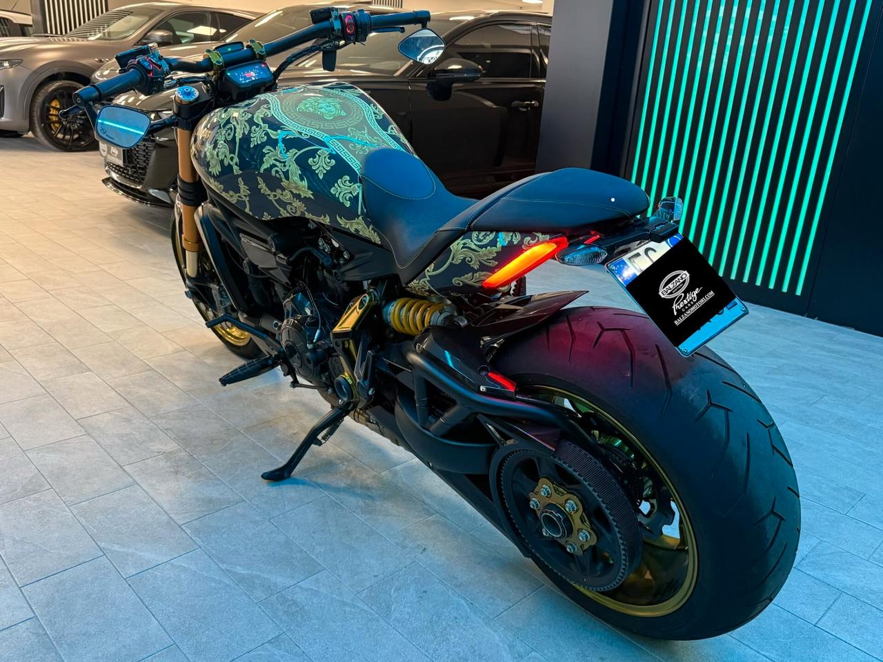 DUCATI DIAVEL XDIAVEL S VERSACE SERIE LIMITATA 2017