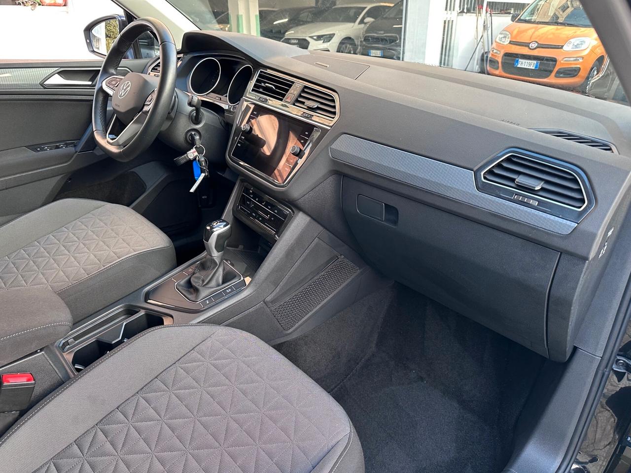 Volkswagen Tiguan 2.0 TDI 150 CV SCR DSG Elegance*EURO6
