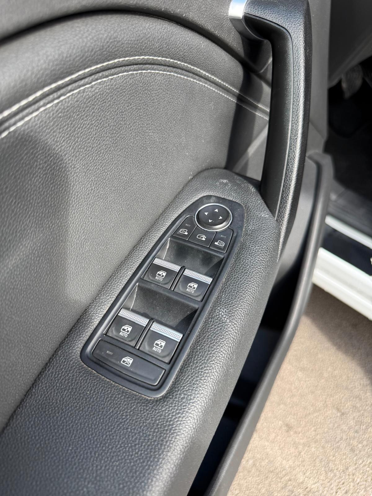 Renault Captur Full Hybrid E-Tech 145 CV Techno