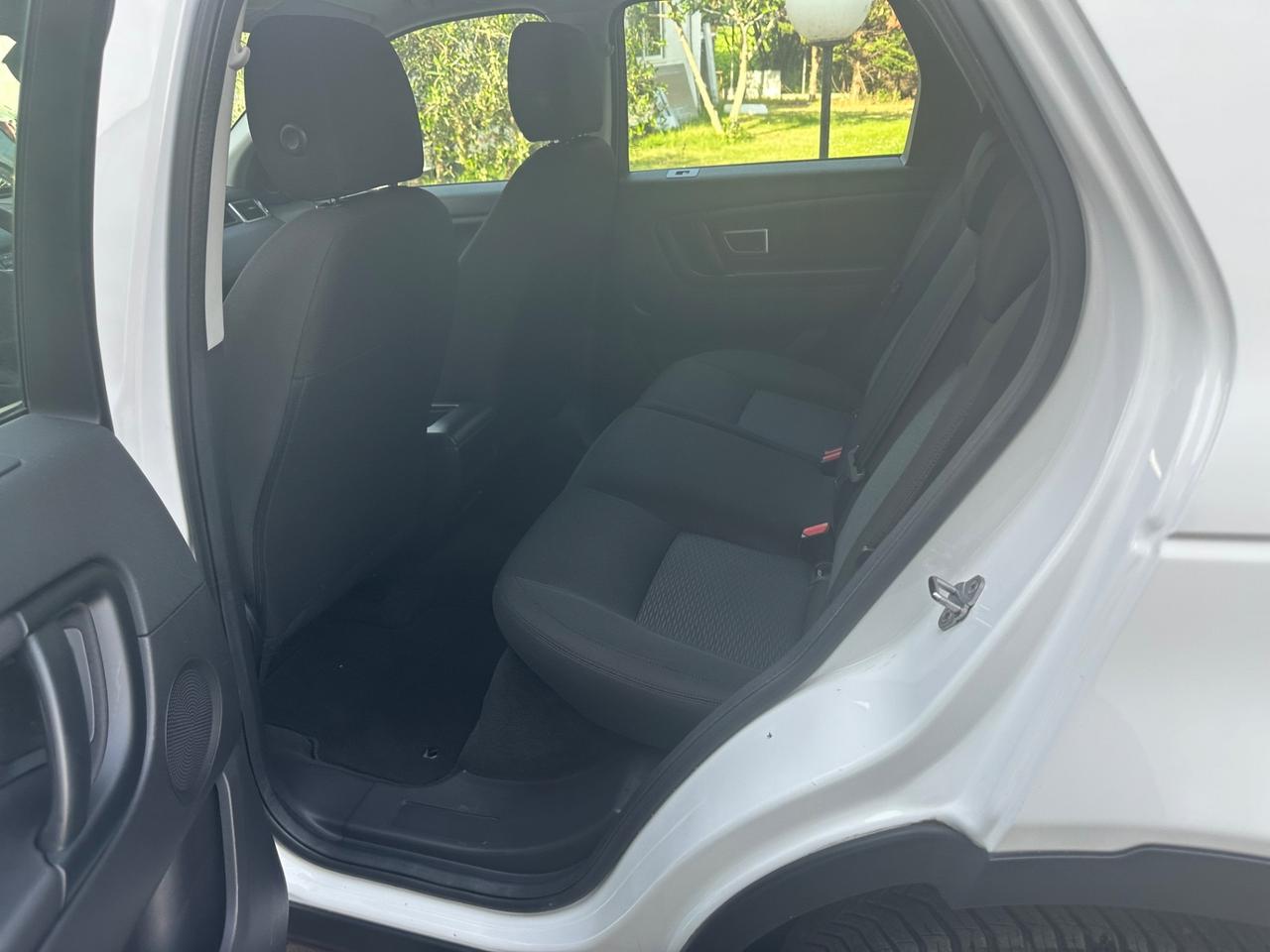 Land Rover Discovery Sport 2.0 TD4 150 CV HSE BELLISSIMO INTROVABILE CON SOLO 98.000 KM.