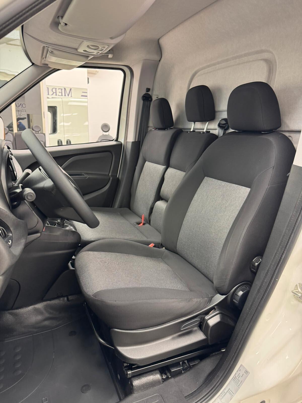 FIAT DOBLO 1.6 MJT LOUNGE