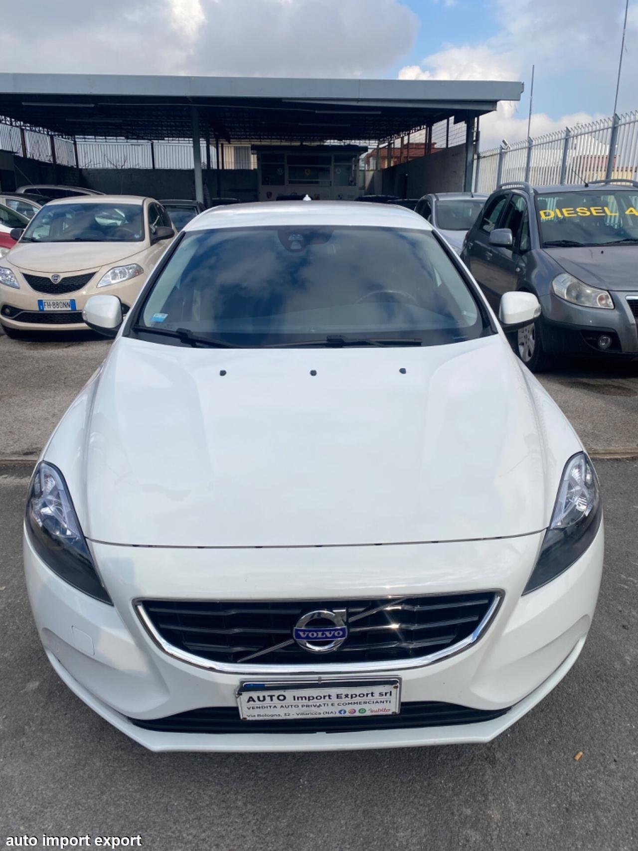 Volvo V40 1.6 D Automatico Fine 2015 Navi Led