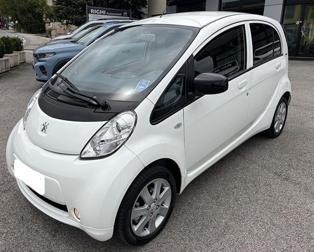PEUGEOT iOn Active