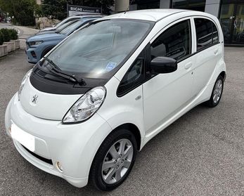 PEUGEOT iOn Active