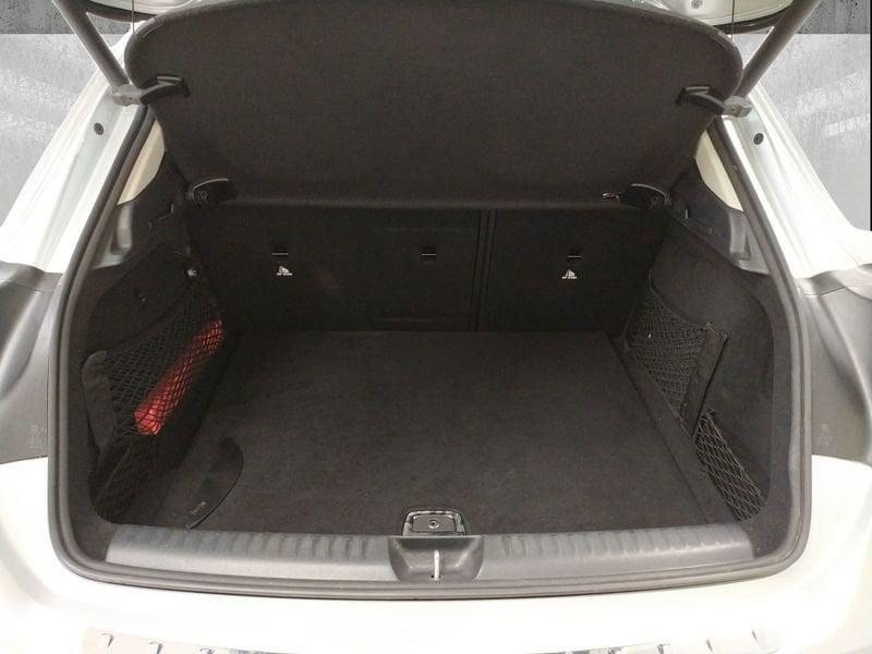 Mercedes-Benz GLA 200 d Premium 4matic auto