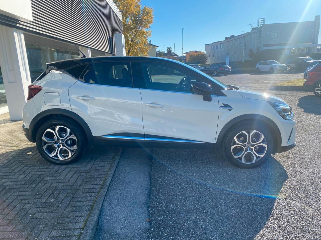 Renault Captur Blue dCi 8V 115 CV EDC Intens