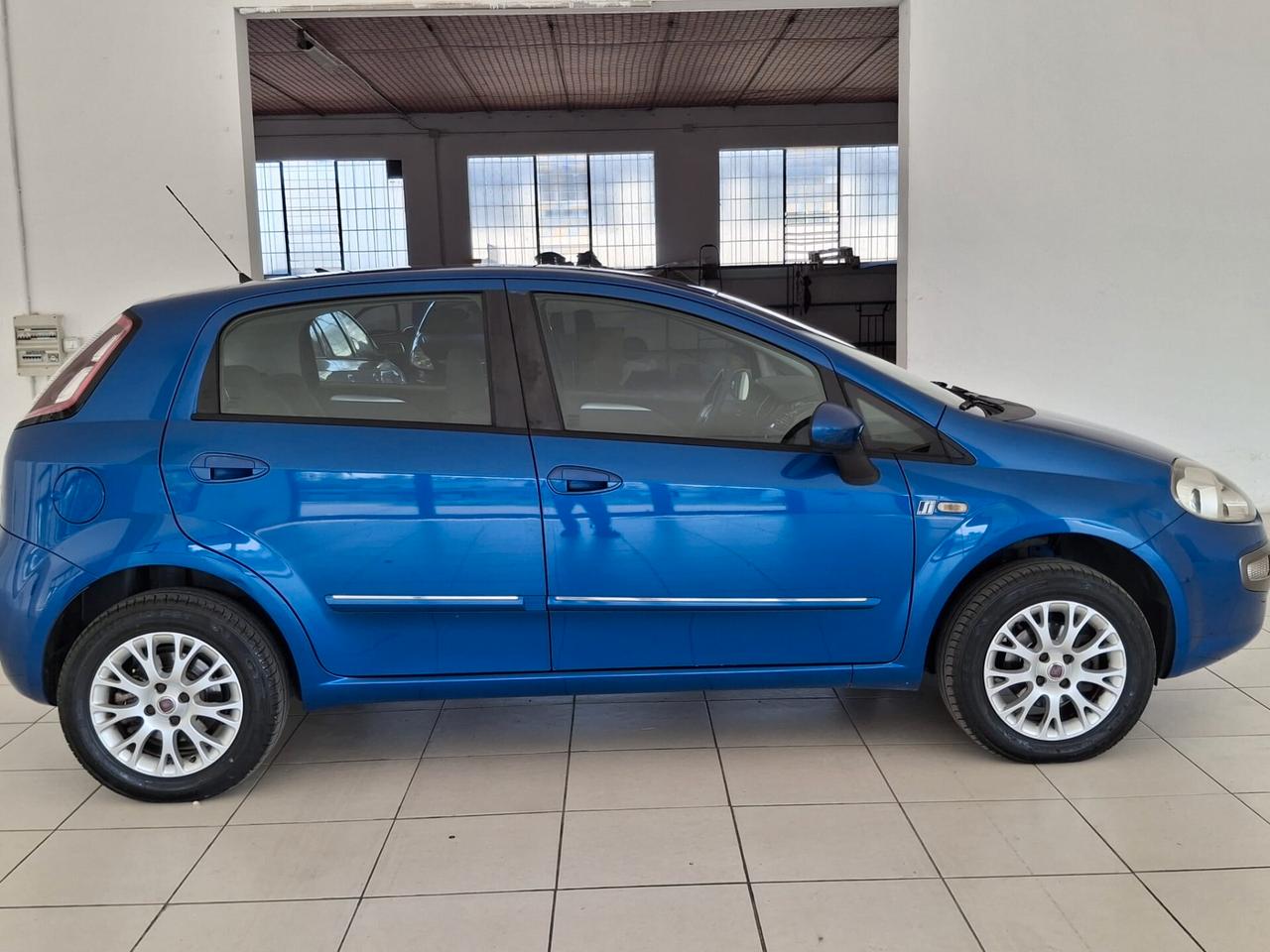 Fiat Punto Evo 1.4 5 porte Emotion Natural Power