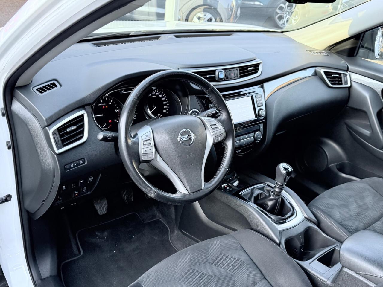 X-Trail 1.6 dCi 2WD Tekna-80 mila km -7 posti-rate