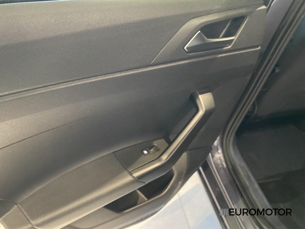 Volkswagen Taigo 1.0 TSI R-Line DSG