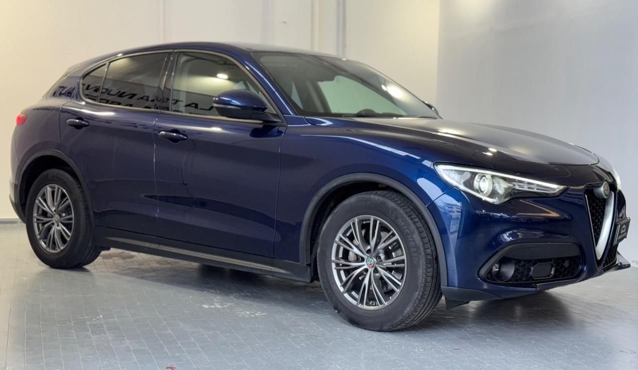 Alfa Romeo Stelvio 2.2 Turbodiesel 180 CV AT8 RWD Business