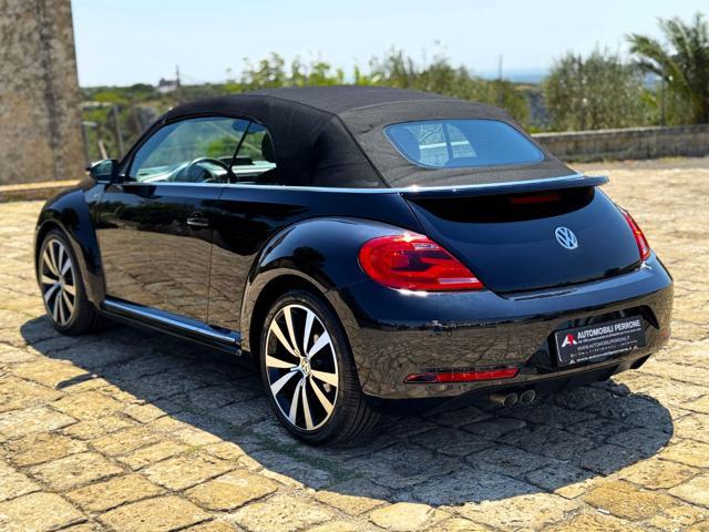 VOLKSWAGEN Maggiolino Cabrio 2.0 TDI DSG R-Line