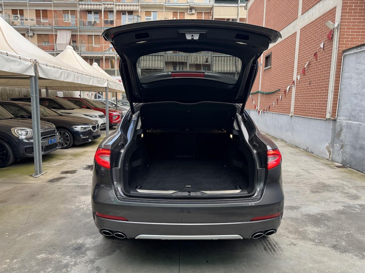 Maserati Levante V6 Diesel AWD Granlusso 250CV NO SUPERBOLLO