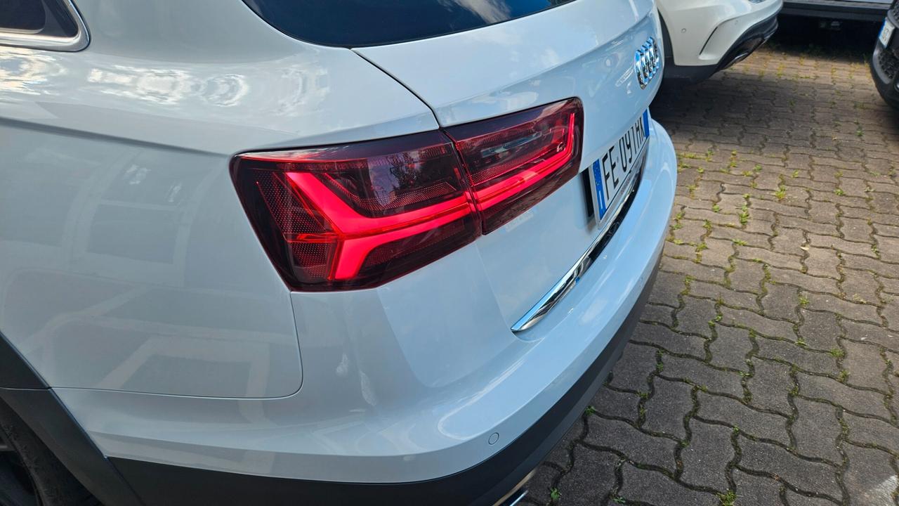 Audi A6 allroad 3.0 tdi quattro 218cv s-tronic PELE-CAMERA-SED.RIS