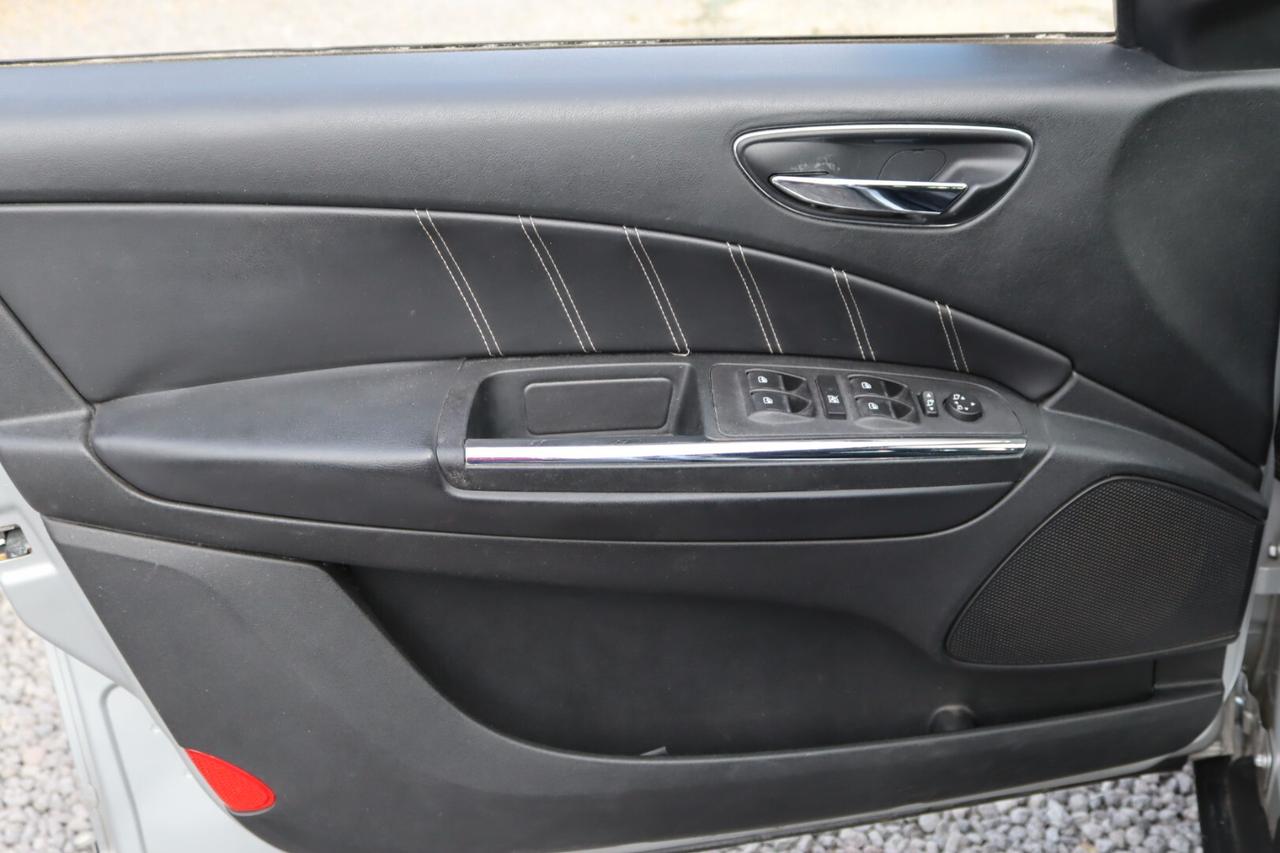 Lancia Delta 1.6 MJT DPF Platino
