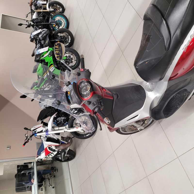 Piaggio Beverly 300 i.e. - 2011