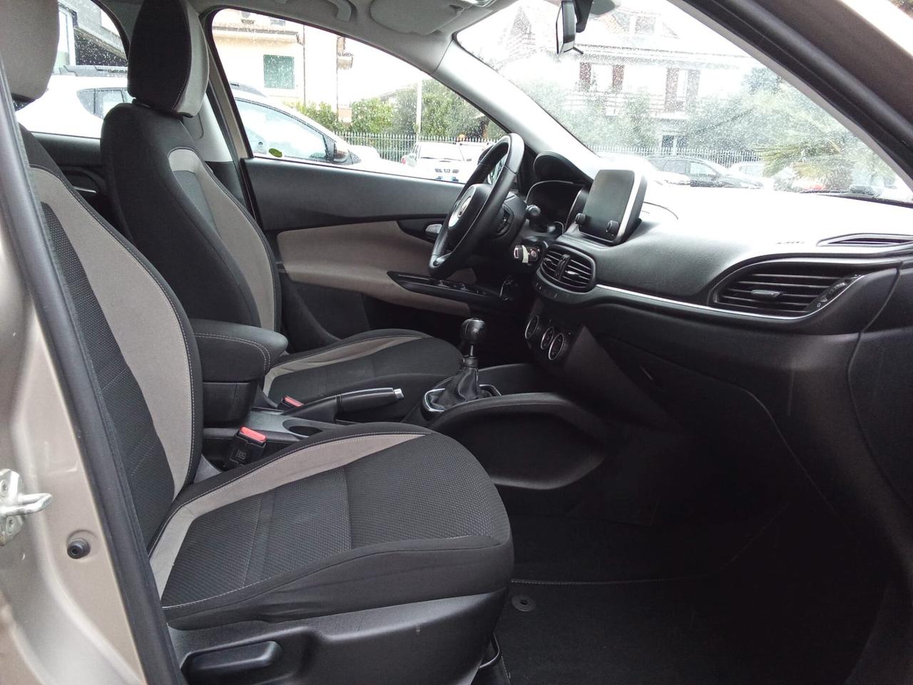 FIAT TIPO 1,6 MTJ 120 CV S-DESIGN S&S 5P