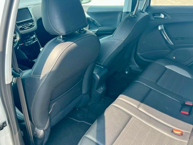 Peugeot 2008 1.2 PureTech 82 cv - 2017