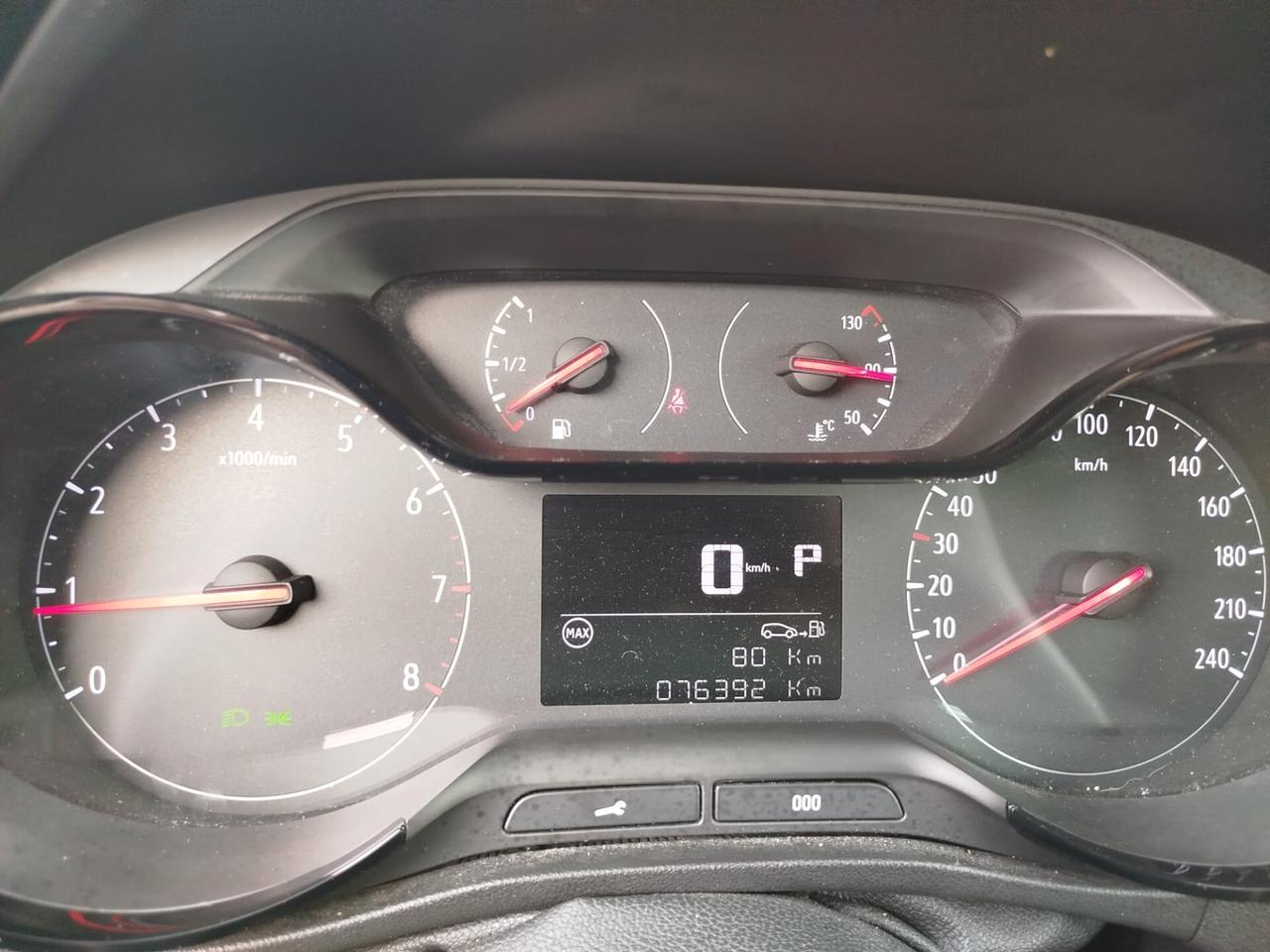 Crossland 1.5-120cv*PREZZO VERO* AT6- GARANZIA 12 MESI- IVA DEDUCIBILE