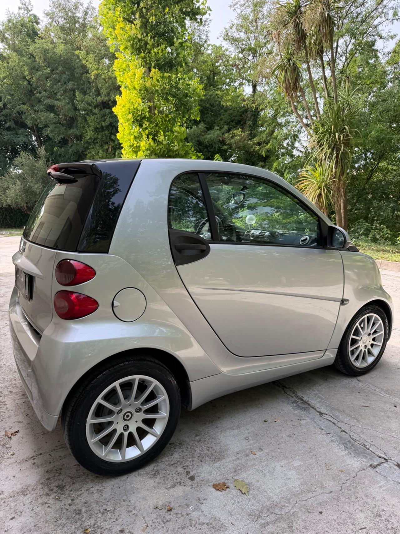 Smart ForTwo RESTYLING 1000 52 kW MHD