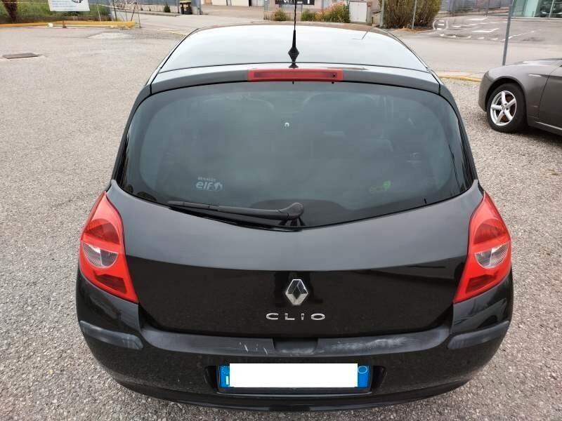 Renault Clio Storia 1.2 16V 5 porte GPL Dynamique