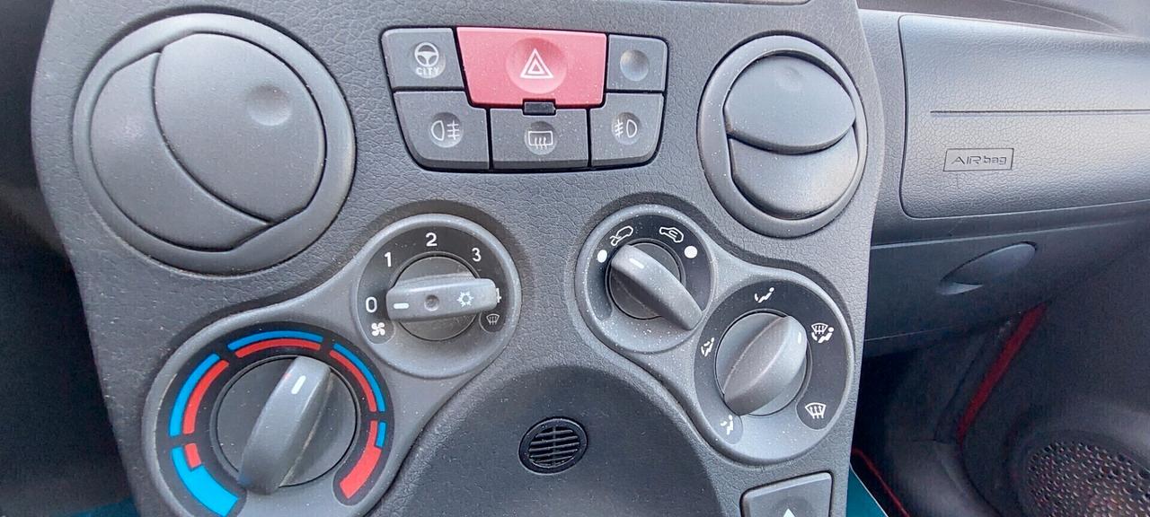 PANDA 1,4 NATURAL POWER METANO DI SERIE X NEOPATENTATI GOMME NUOVE DISTRIBUZIONE OK