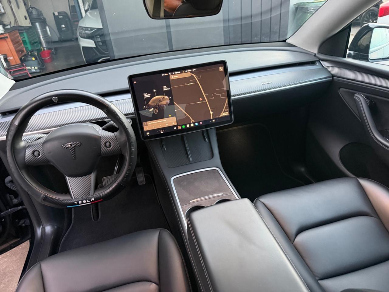 Tesla Model Y Long Range AWD
