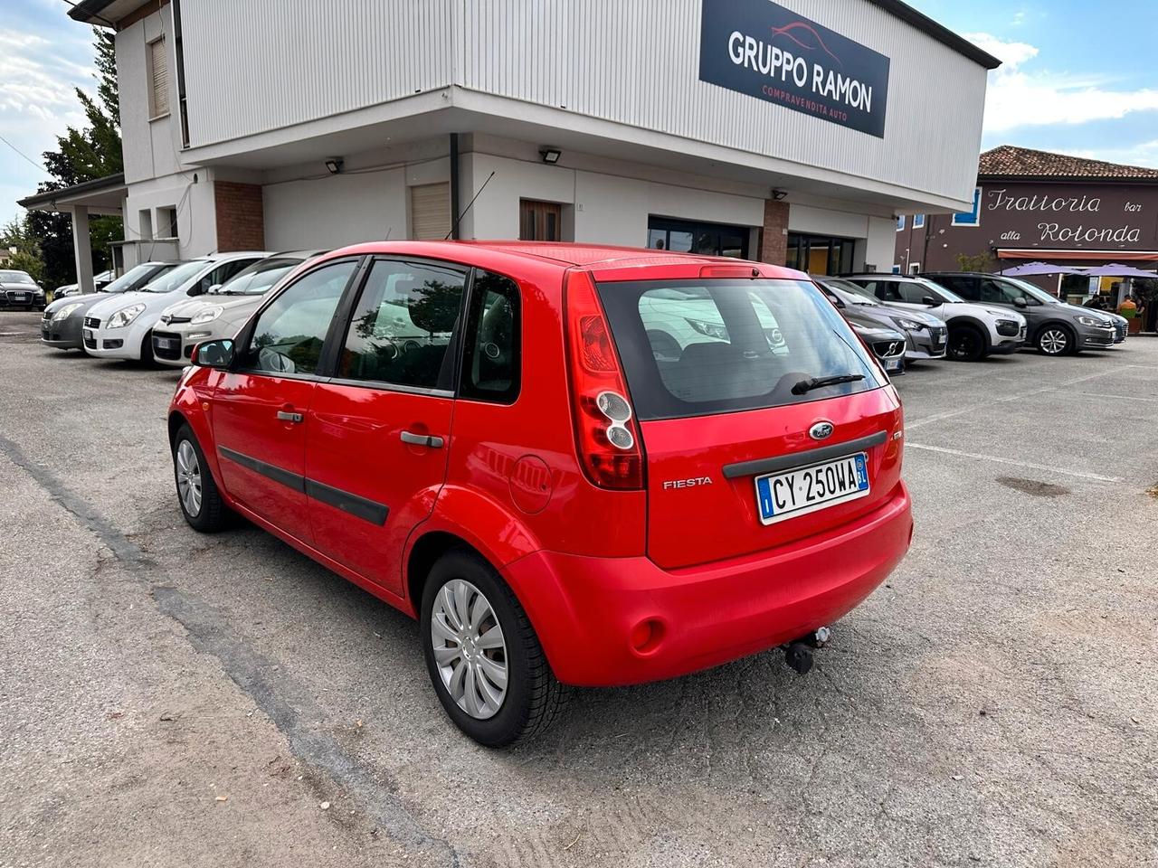 Ford Fiesta 1.4 TDCi 5p. Ghia