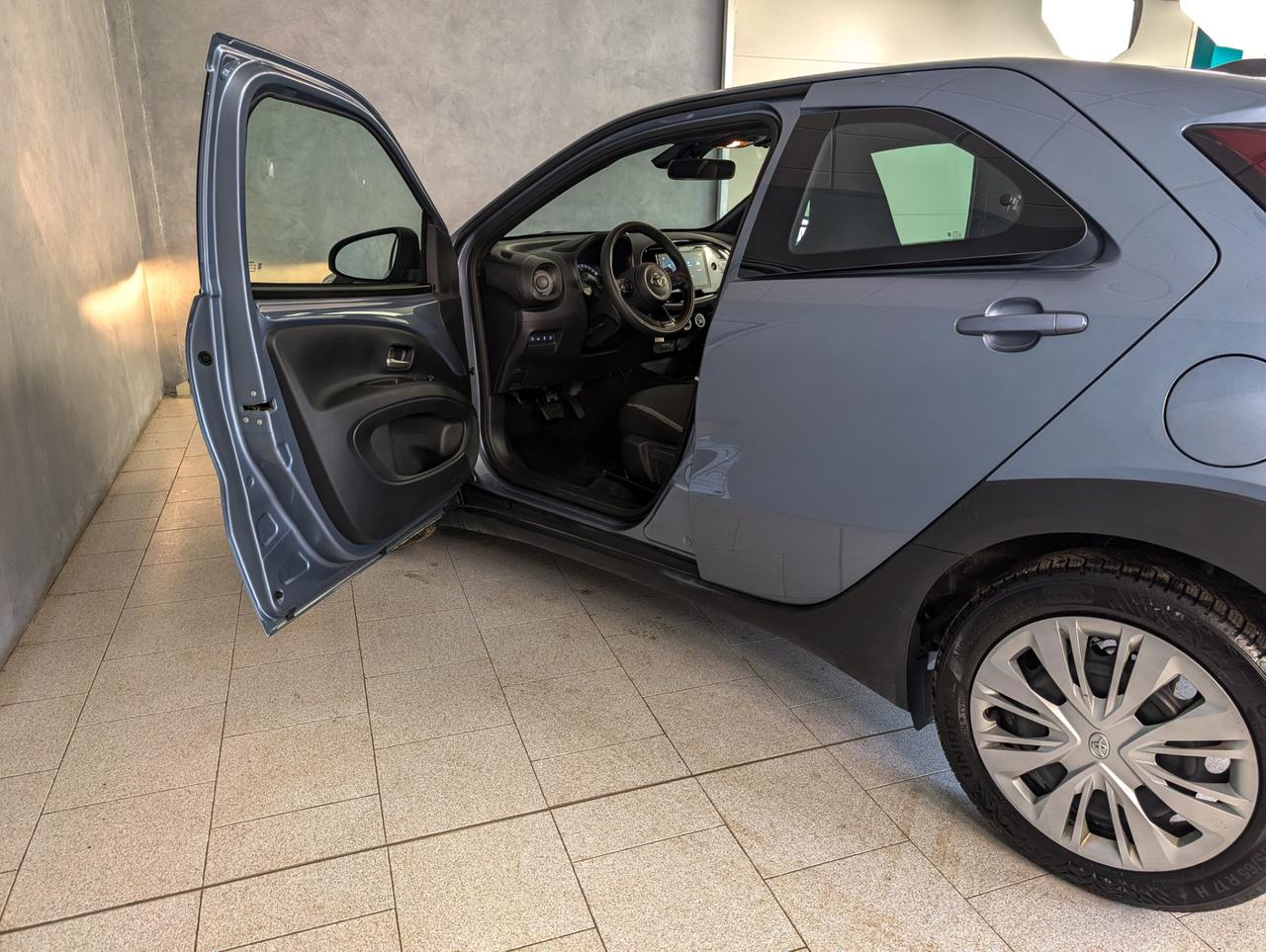 Toyota Aygo 1.0 72cv s-cvt Active