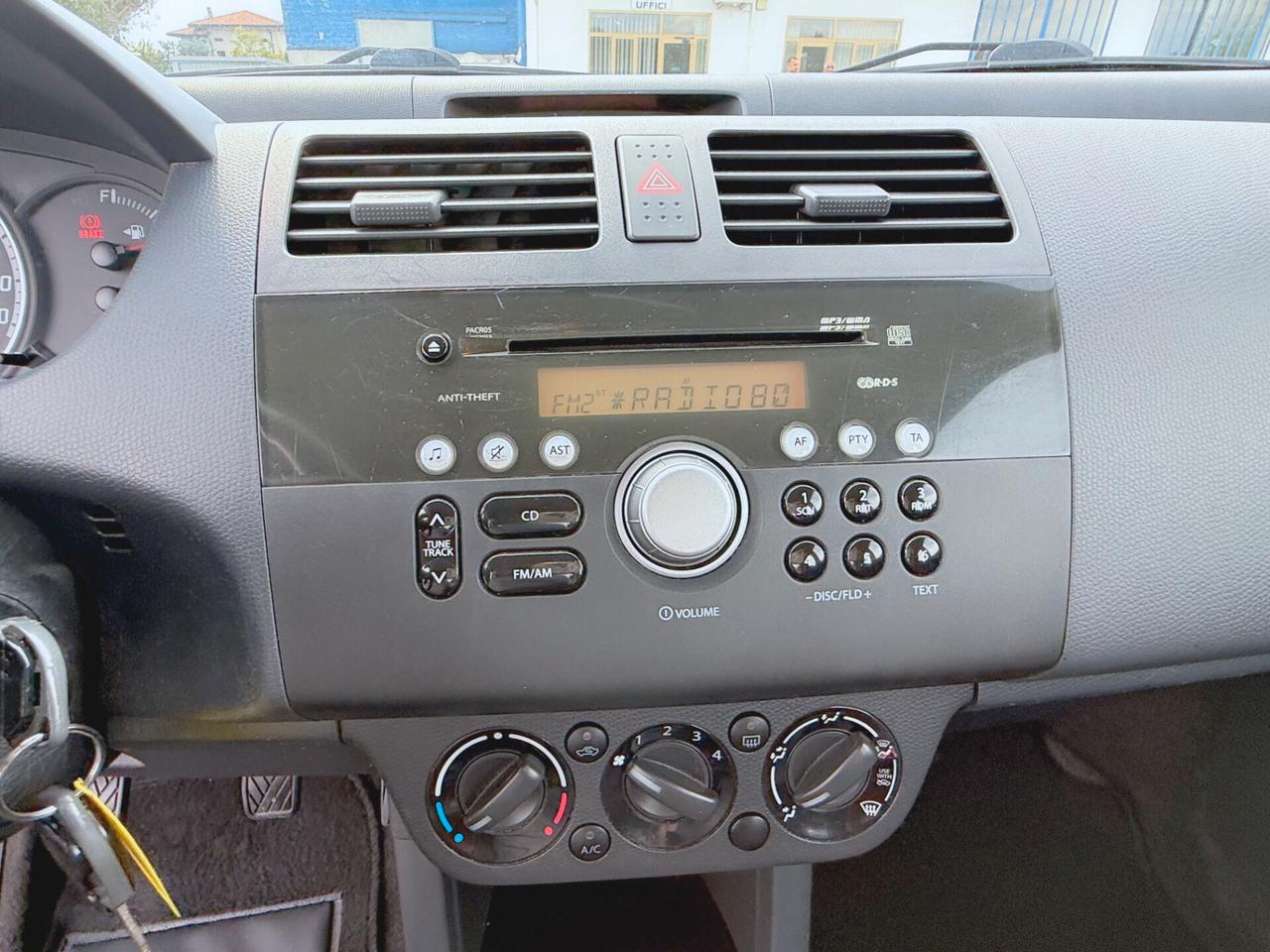 Suzuki Swift 1.3 4x4 5p. GL