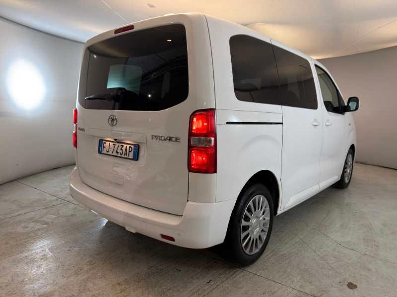 TOYOTA Proace Verso - Proace Verso 1.6D L0 D Luxury