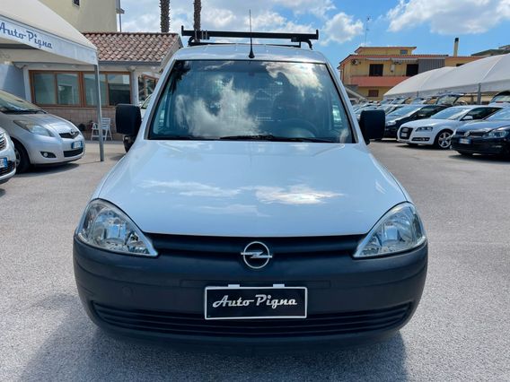 Opel combo 1.6 metano della casa furgone