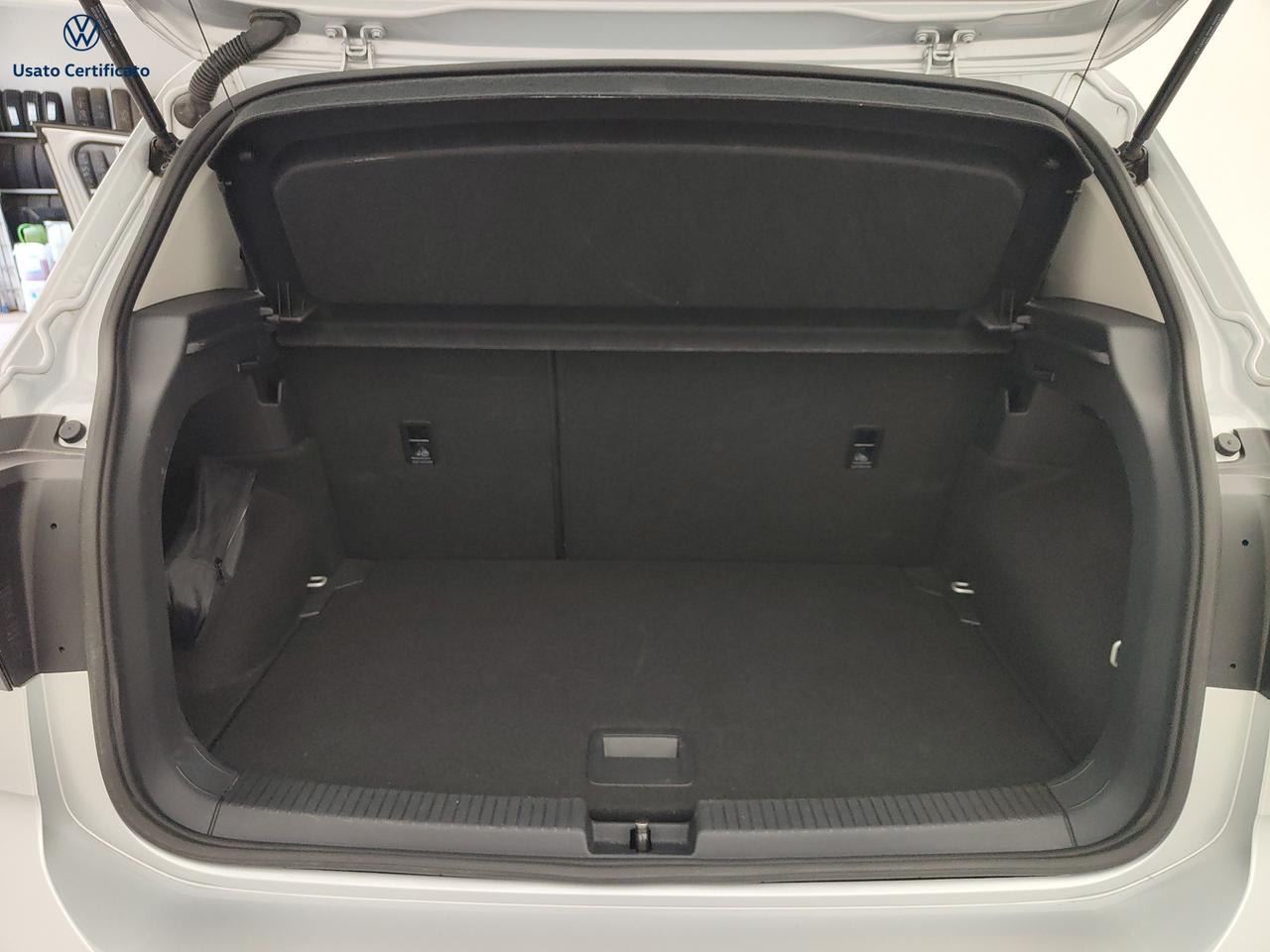 VOLKSWAGEN T-Cross - T-Cross 1.0 TSI Life
