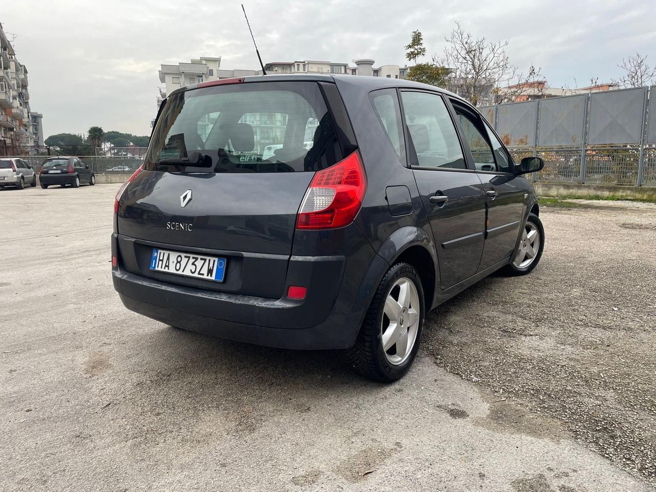 Renault Scenic Scénic 1.5 dCi/105CV Dynamique IN PERFETTE CONDIZIONI