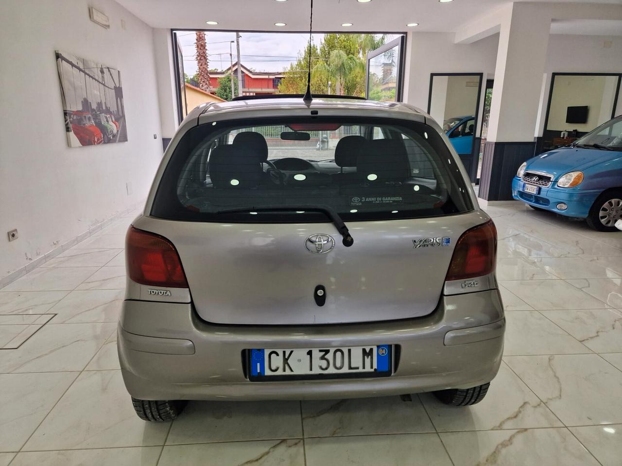 Toyota Yaris 1.4 tdi D-4D cat 5 porte NEOPATENTATI