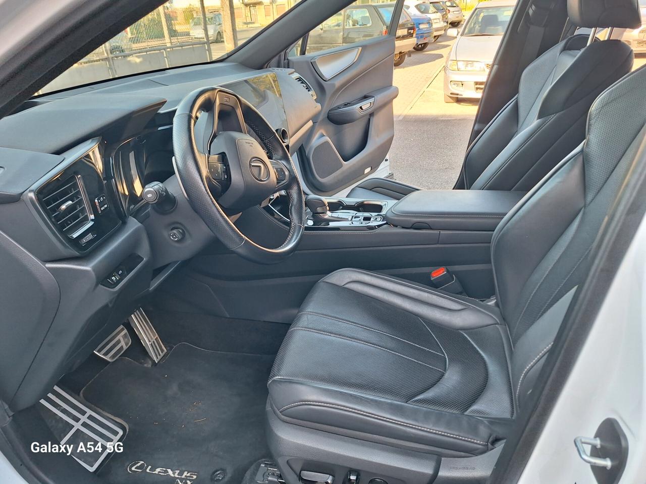 Lexus NX 450h Plug-in 4WD F-Sport