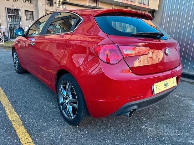Alfa Romeo Giulietta 1.6 JTDm-2 105 CV Exclusive NEOPATENTATI!!!