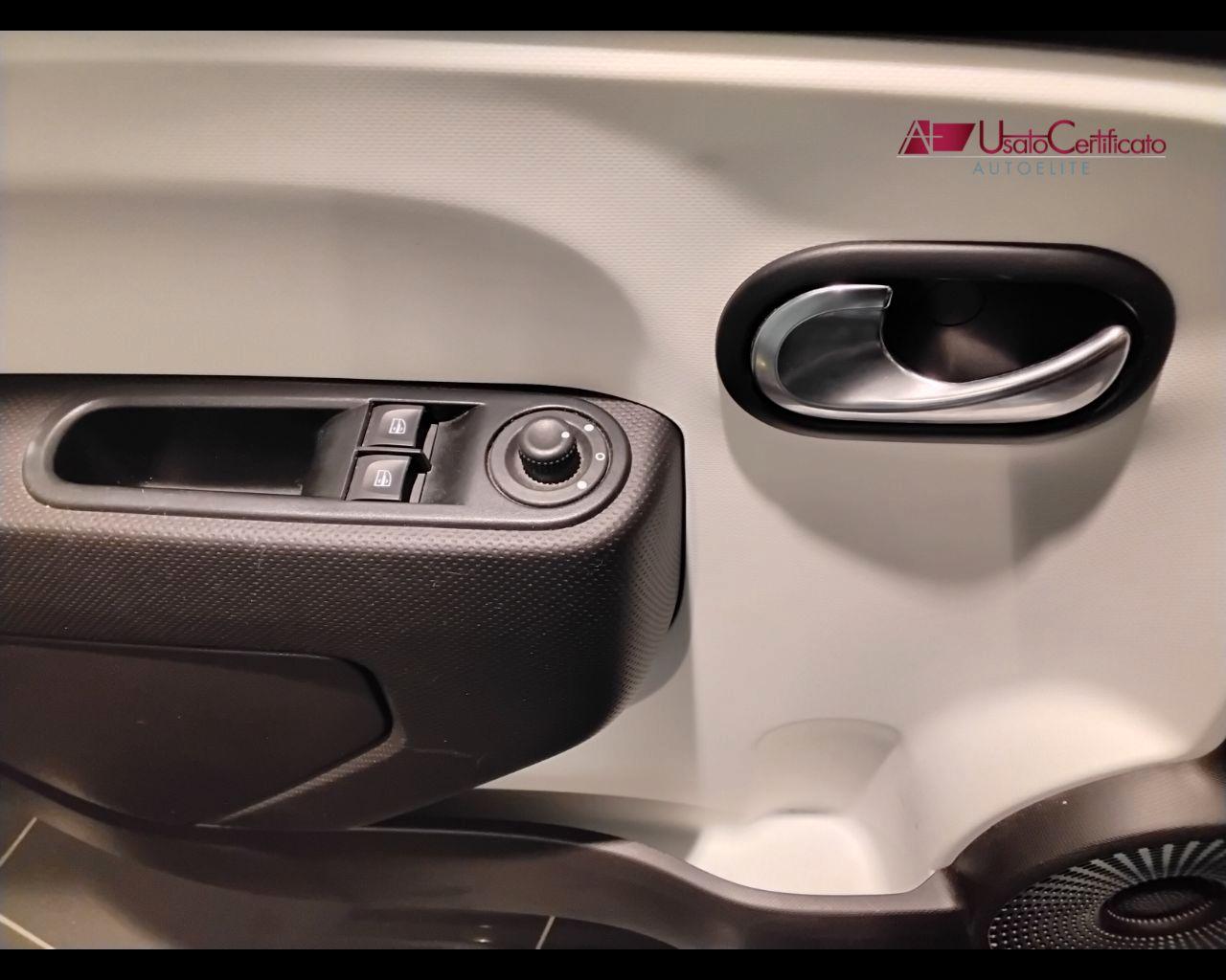 RENAULT Twingo SCe 65 CV Equilibre