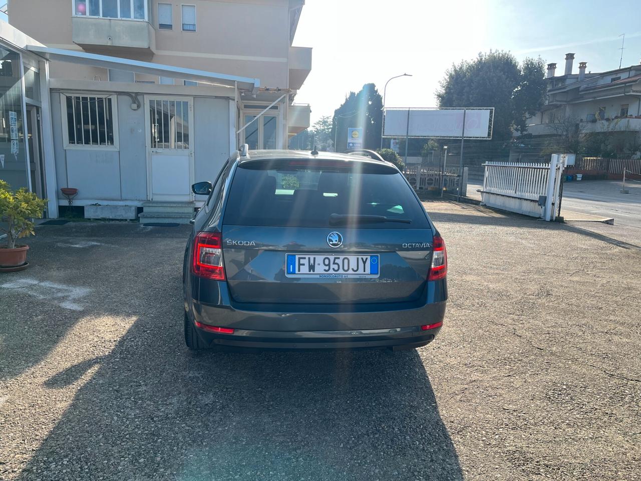 Skoda Octavia 1.6 TDI SCR 115 CV Wagon Ambition