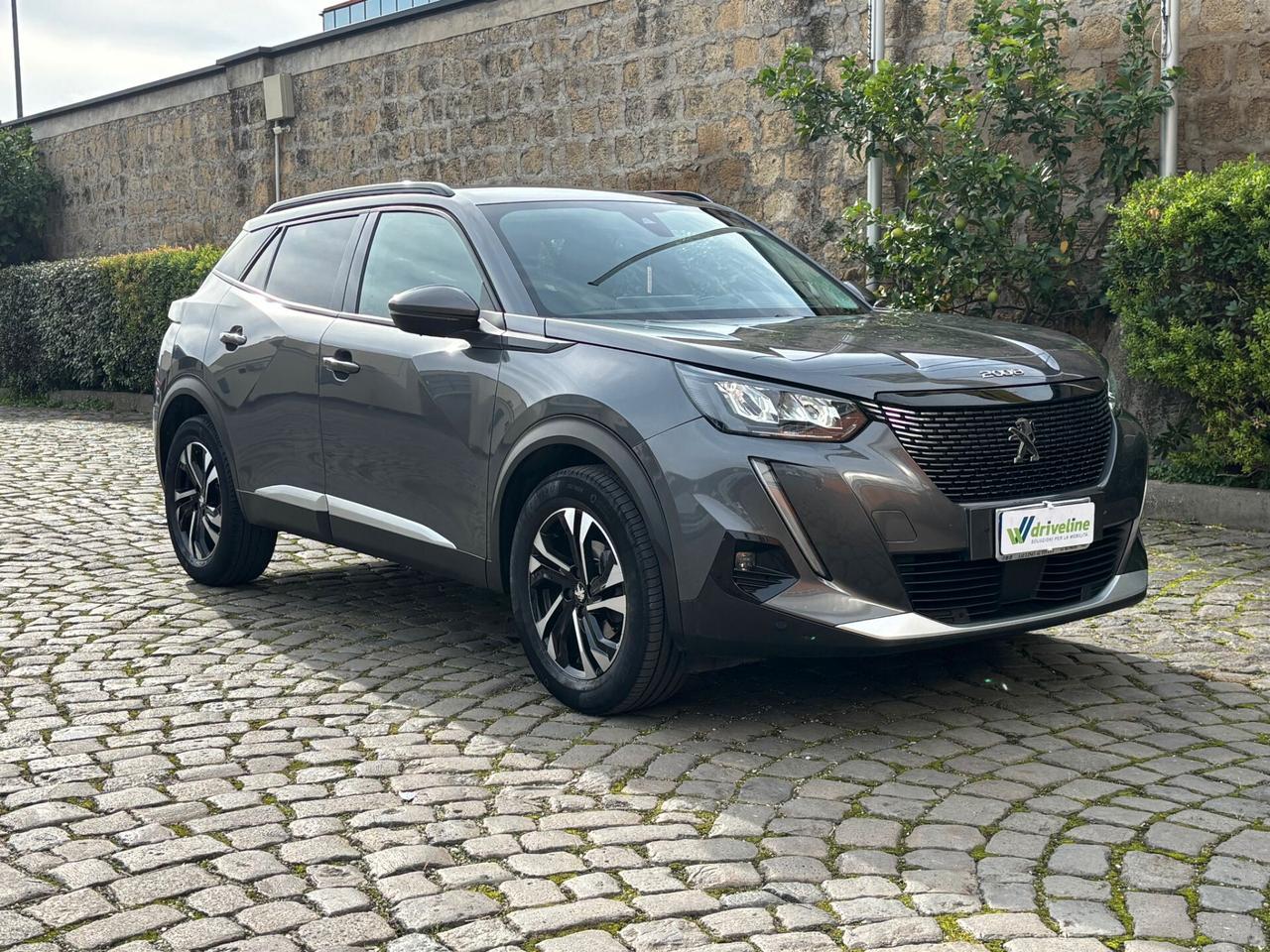 Peugeot 2008 BlueHDi 100 S&S Allure Navi Pack