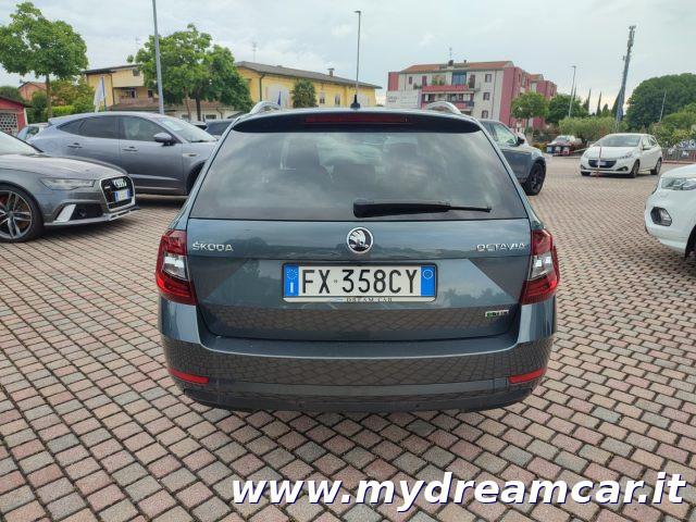 SKODA Octavia 1.5 DSG Wagon Ambition G-Tec