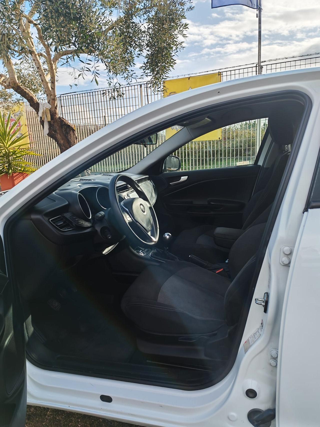 Alfa Romeo Giulietta 1.6 JTDm 120 CV Super